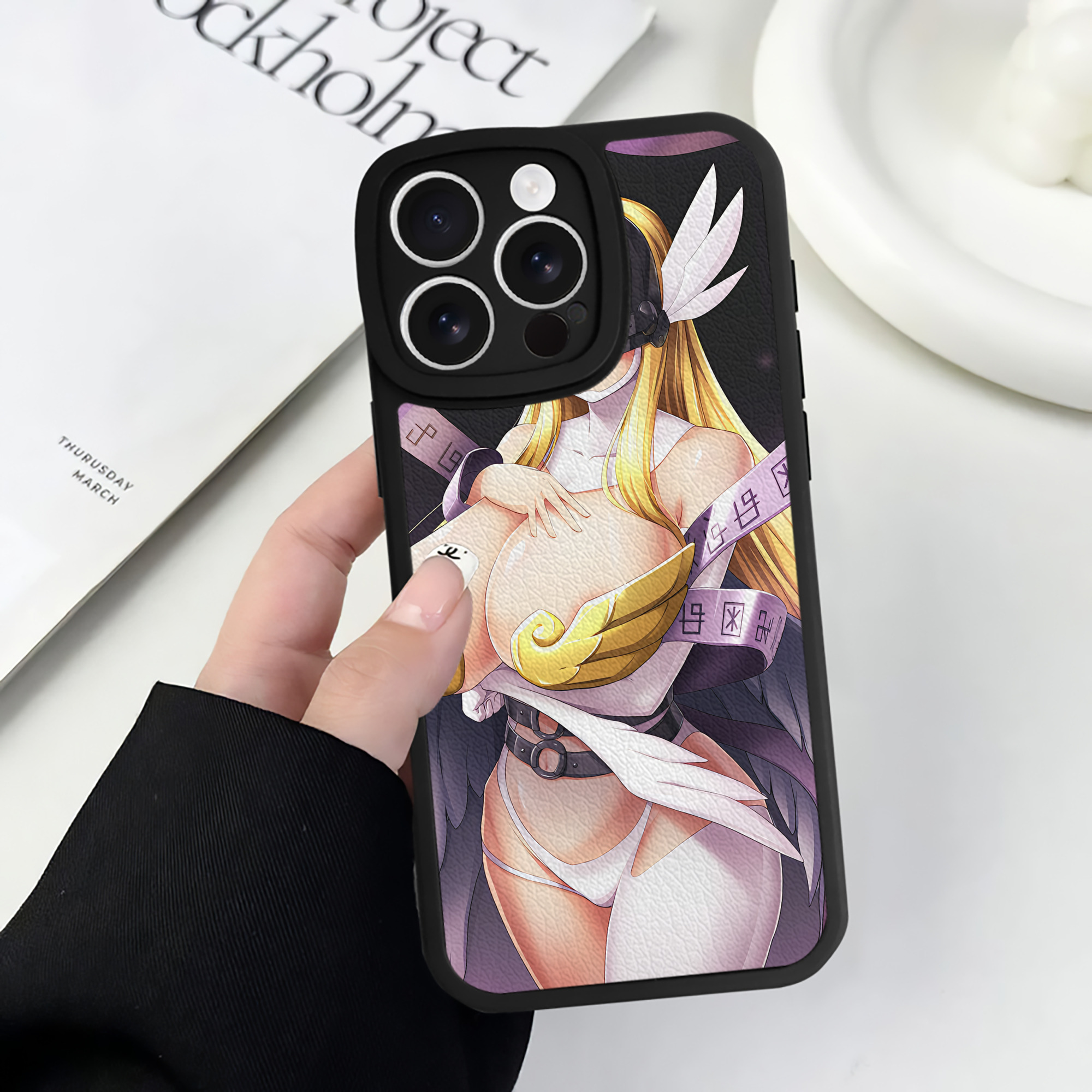 （画像用） Digimon デジタルモンスター/デジモン 【iPhone 16シリーズ対応】シリコンスマホケース（レザー調） 材質：シリコン